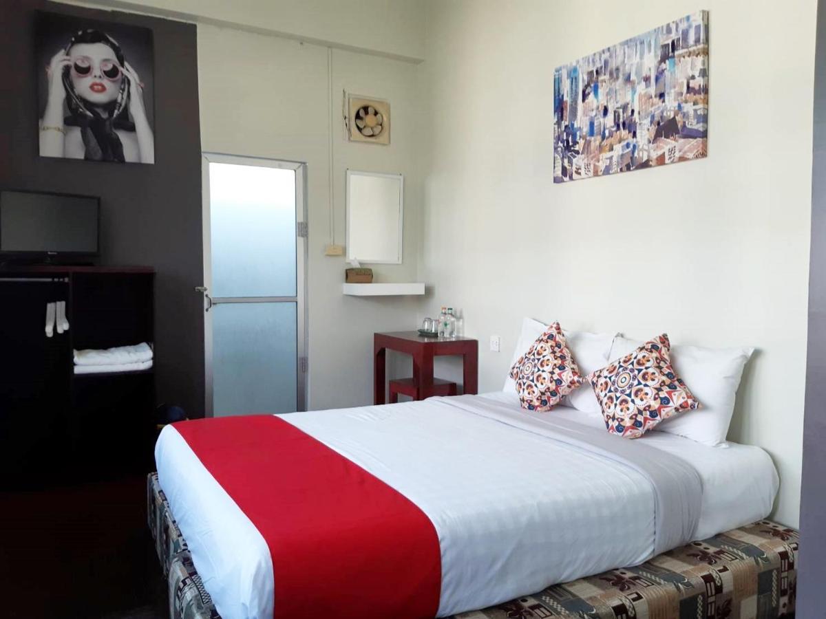 Born Guest House Čiang Mai Exteriér fotografie